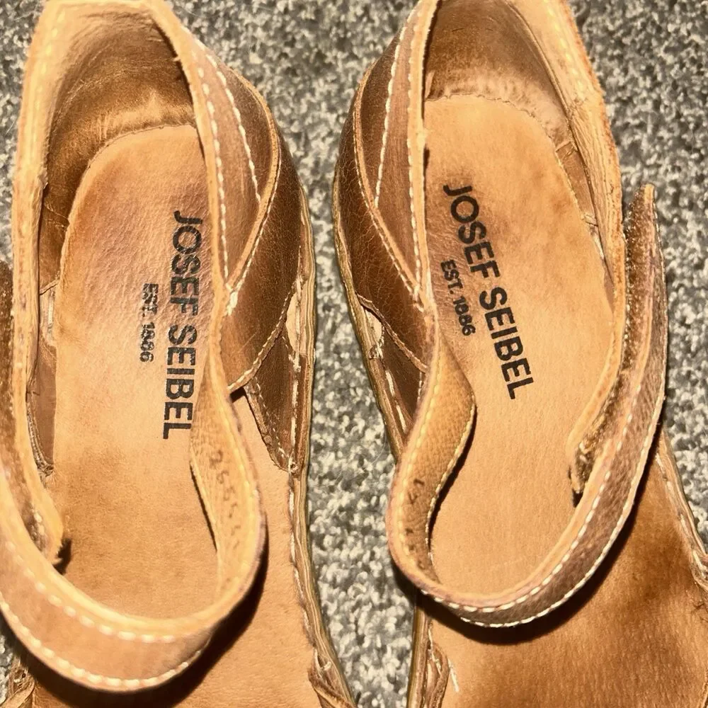 Josef Seibel Women's Rosalie 41 Sandal Cognac Cognac Box 1